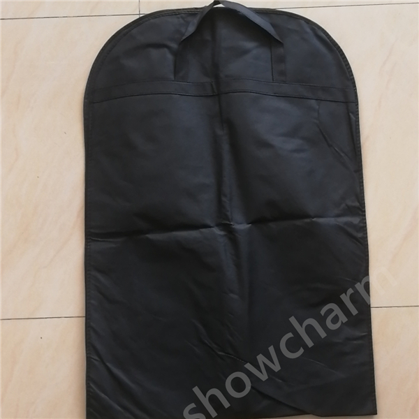 lengthened garment bag
